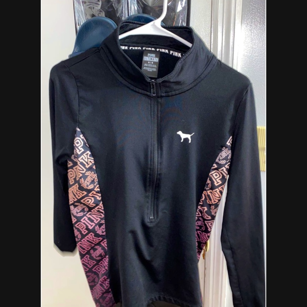 Pink long sleeve active wear